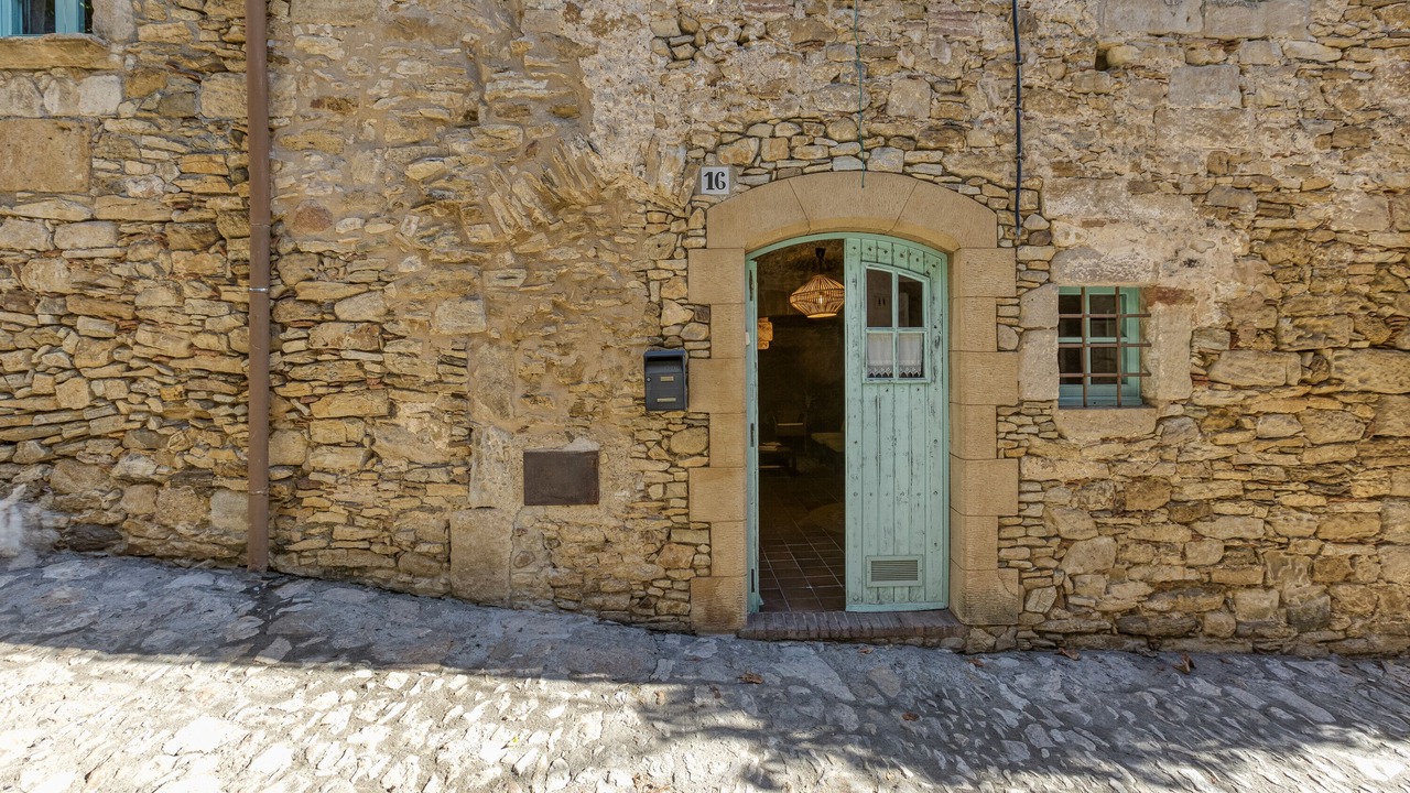 Photo of Outdoor in Peratallada