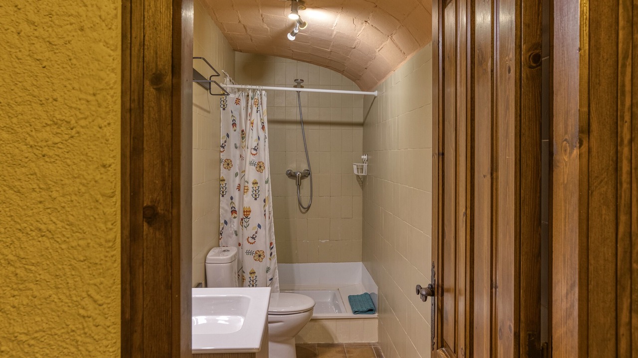 Photo of Bathroom in Peratallada