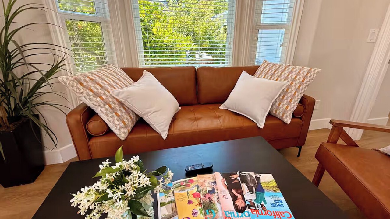 Photo of Livingroom in Cupertino