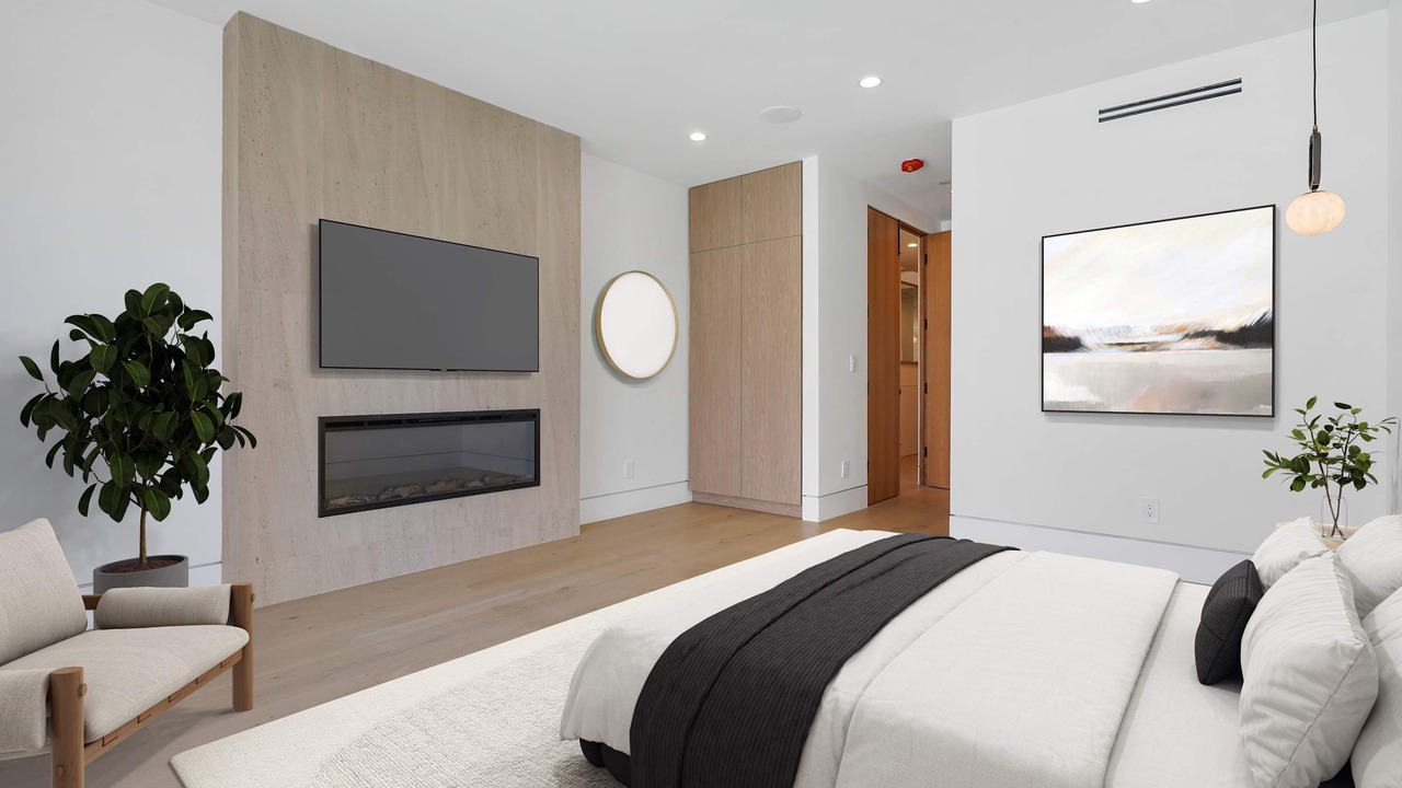 Photo of Bedroom in Carthay Circle