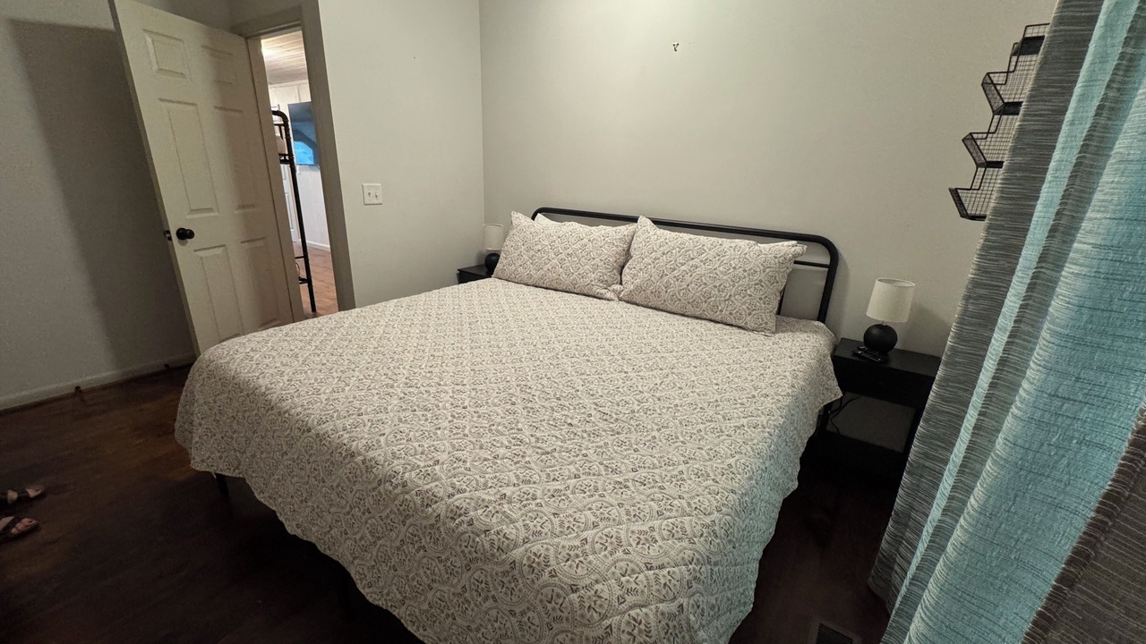 Photo of Bedroom in Duncanville
