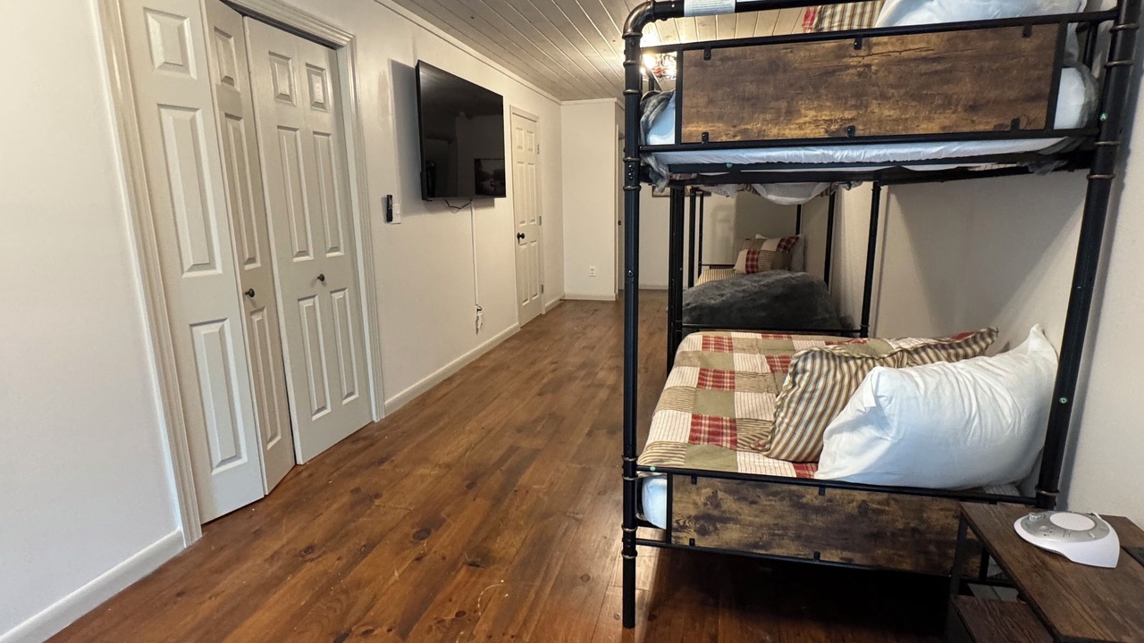 Photo of Bedroom in Duncanville