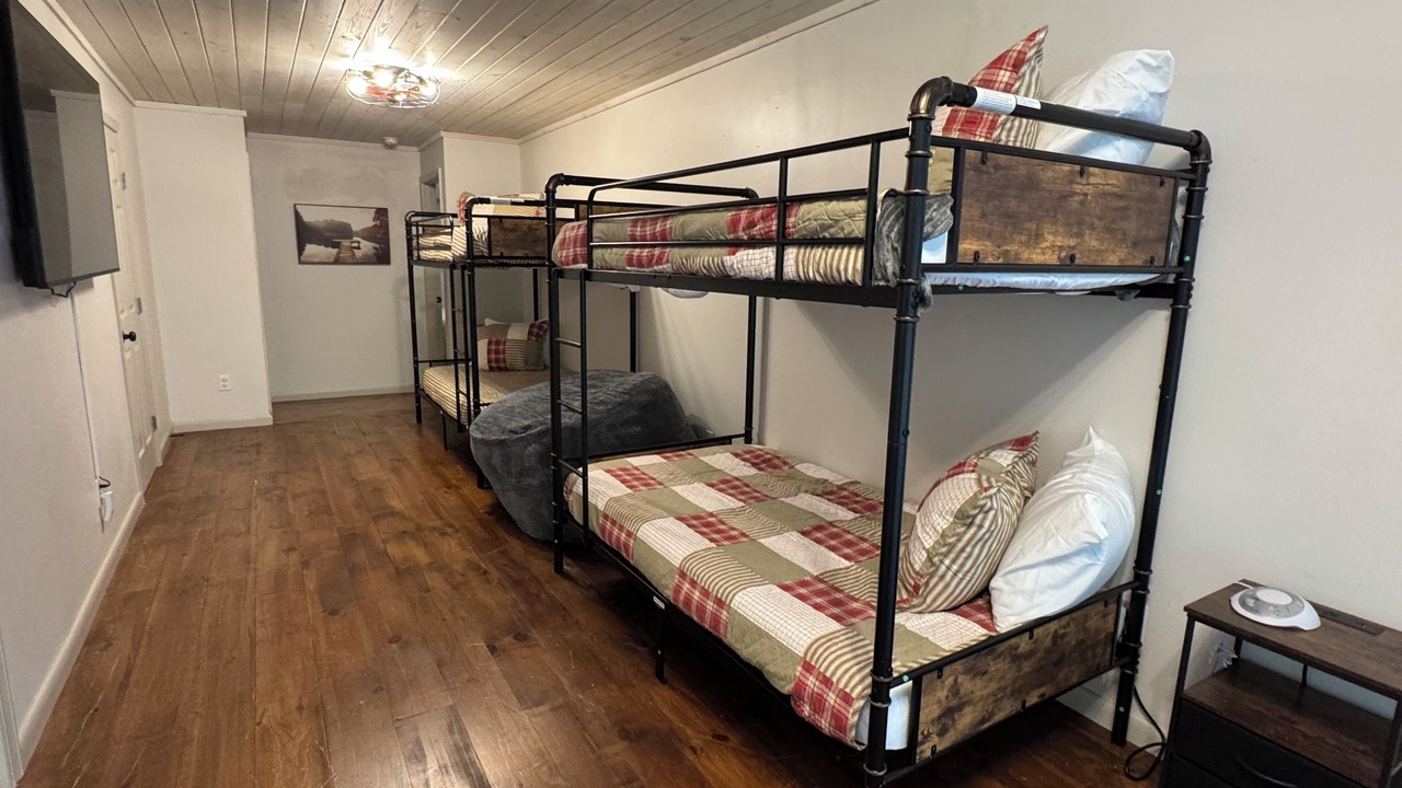 Photo of Bedroom in Duncanville