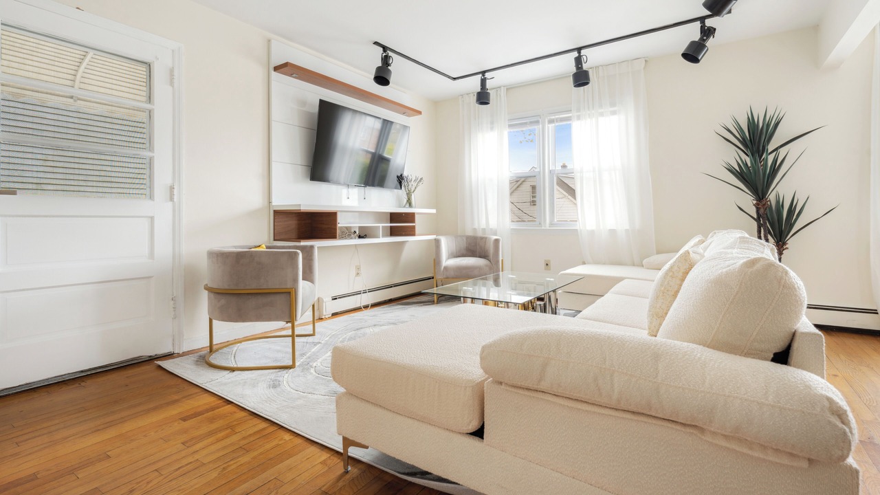 Photo of Livingroom in White Plains