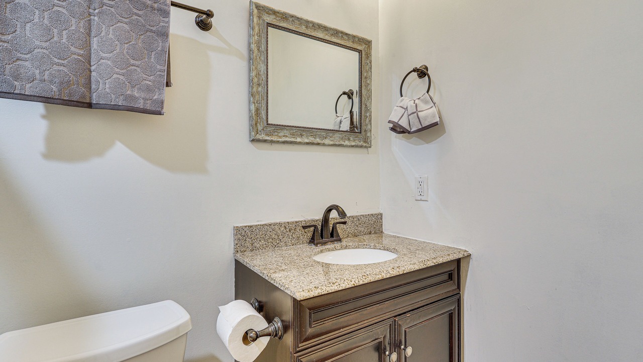 Photo of Bathroom in Fountain Valley