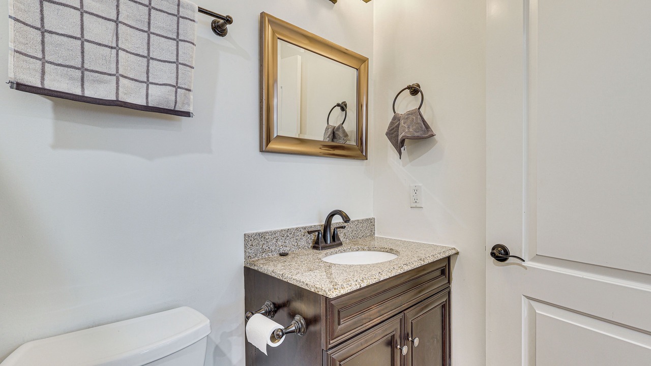 Photo of Bathroom in Fountain Valley