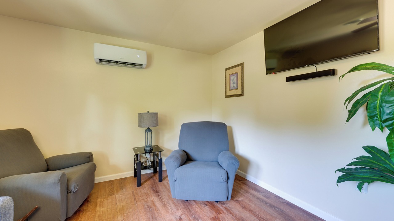 Photo of Livingroom in Hoover