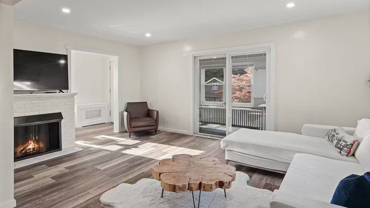 Photo of Livingroom in Tarrytown
