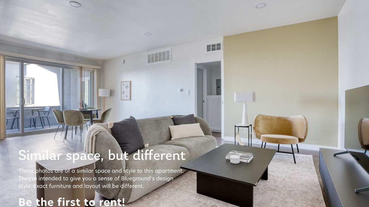 Photo of Livingroom in Hollywood Hills