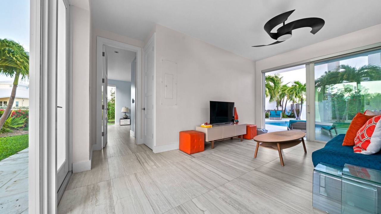 Photo of Livingroom in Jimmy Hill