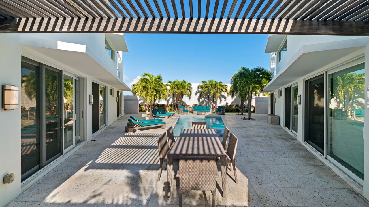 Photo of Outdoor in Jimmy Hill