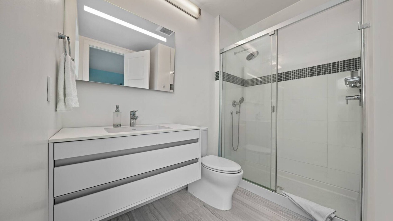 Photo of Bathroom in Jimmy Hill