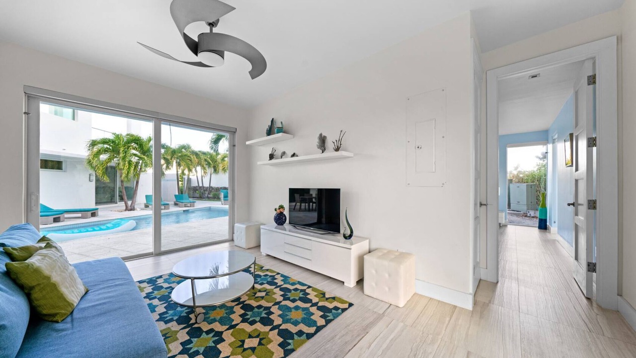 Photo of Livingroom in Jimmy Hill