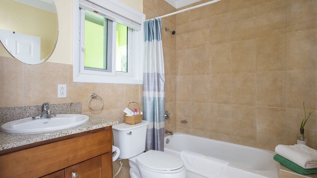 Photo of Bathroom in South Palmetto Point