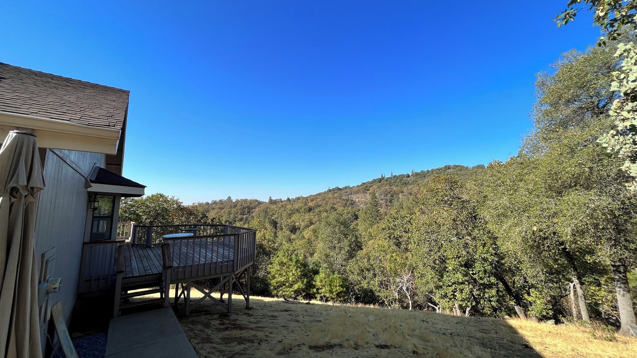 Photo of Patio Balcony in North Fork