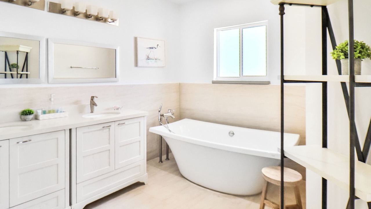 Photo of Bathroom in Alice Town
