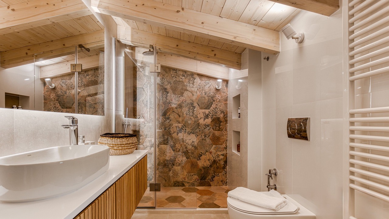 Photo of Bathroom in Parelia