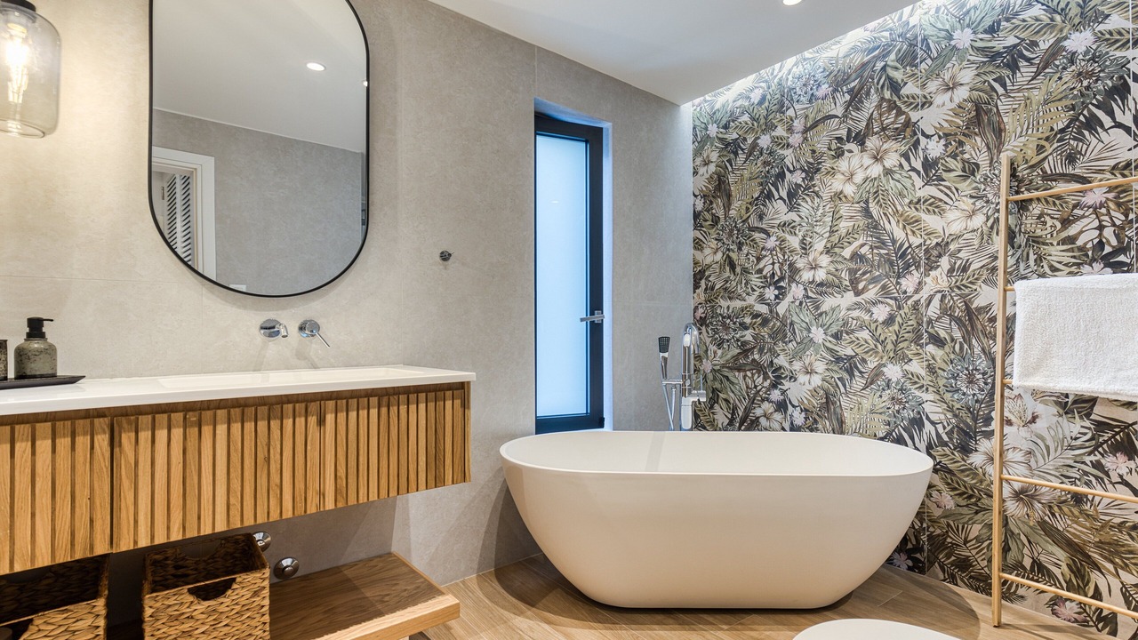 Photo of Bathroom in Parelia