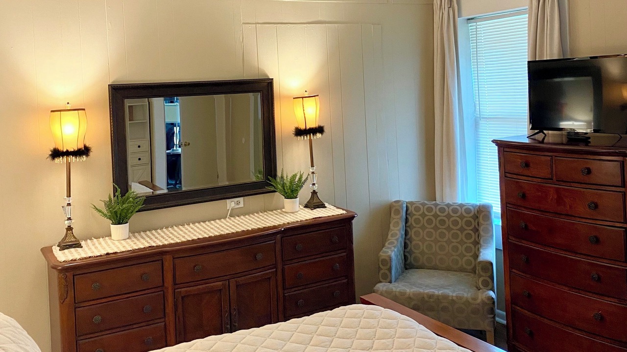 Photo of Bedroom in Ozark