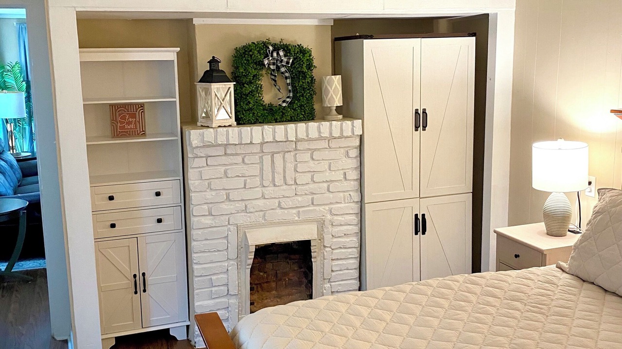 Photo of Bedroom in Ozark