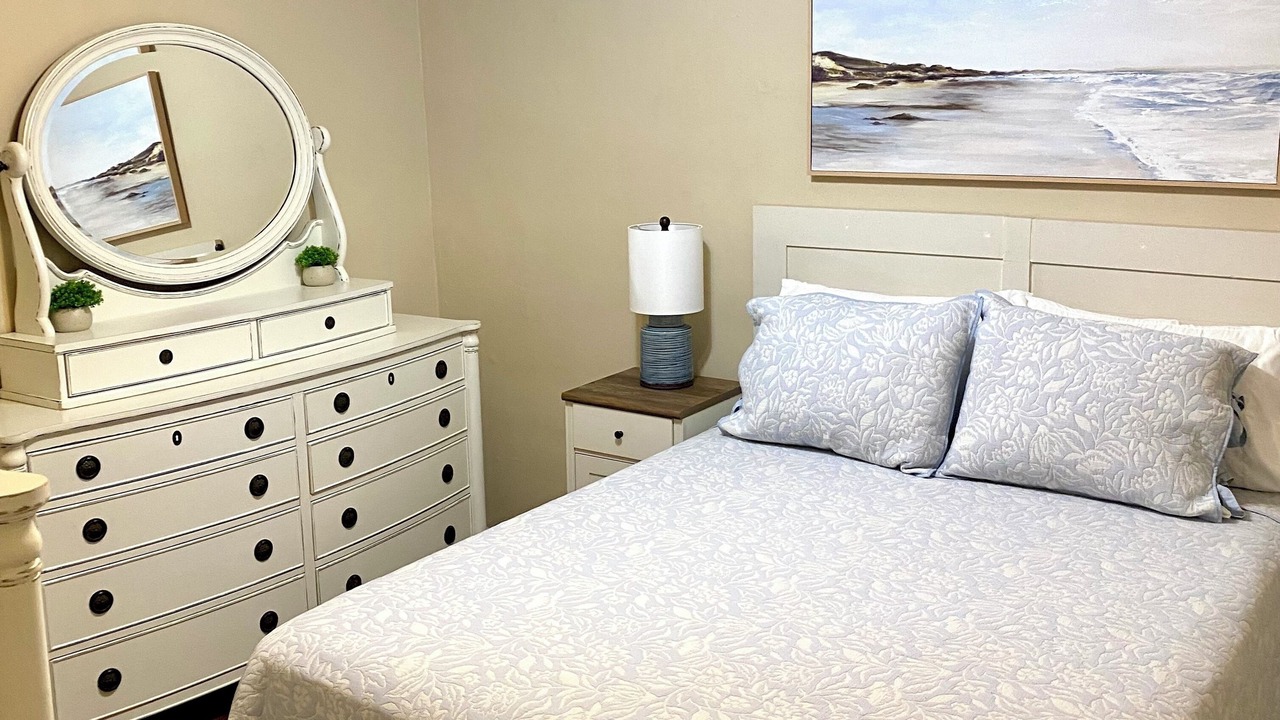 Photo of Bedroom in Ozark