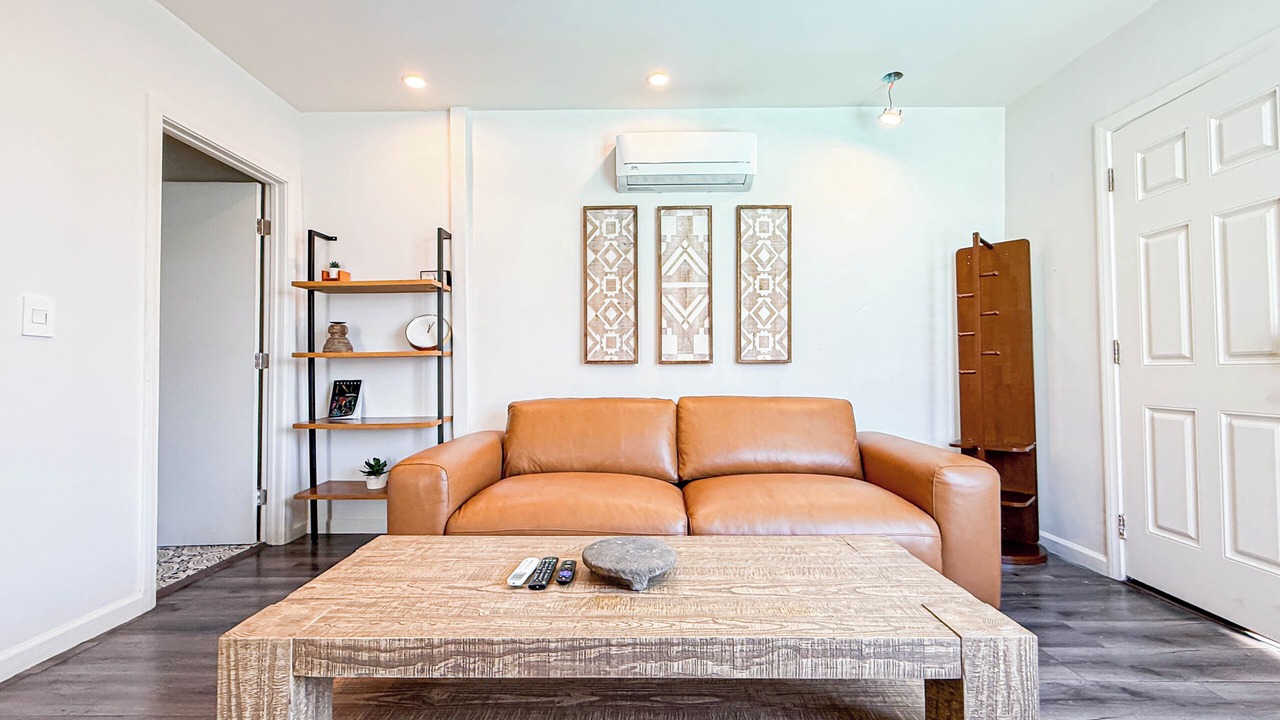 Photo of Livingroom in Ladera Heights