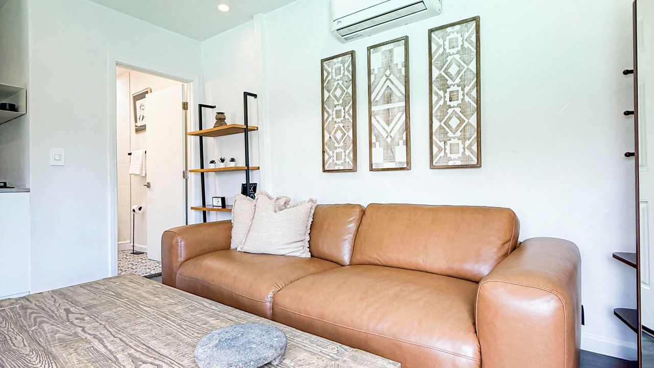 Photo of Livingroom in Ladera Heights