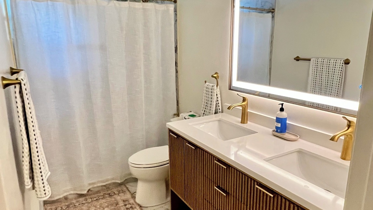 Photo of Bathroom in Pompton Lakes
