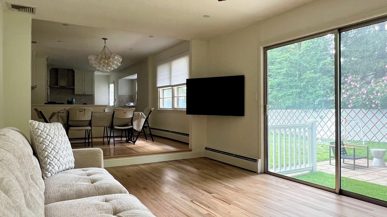 Photo of Livingroom in Pompton Lakes
