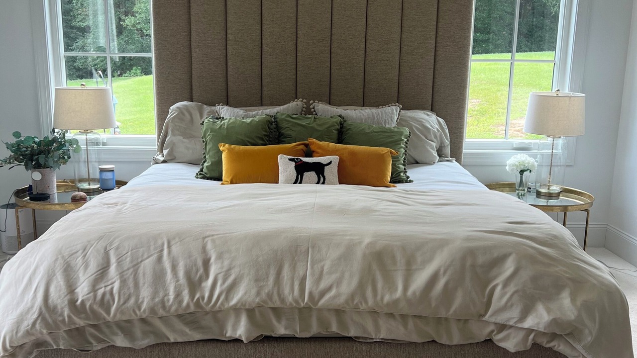 Photo of Bedroom in Northport