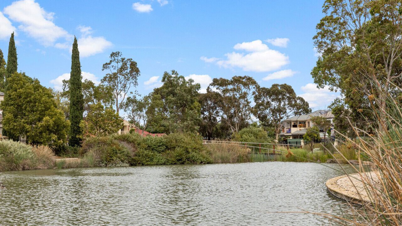 Photo of Others in Mawson Lakes