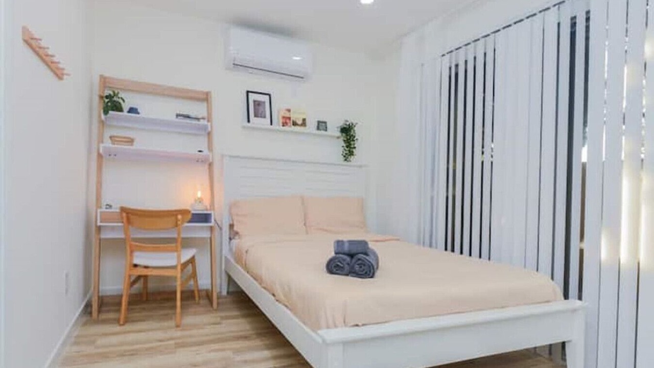 Photo of Bedroom in Huntington Beach