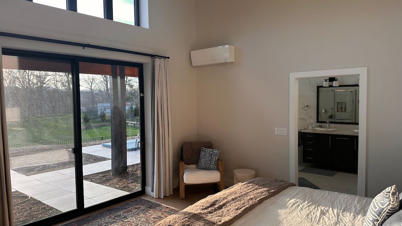 Photo of Bedroom in Asheville
