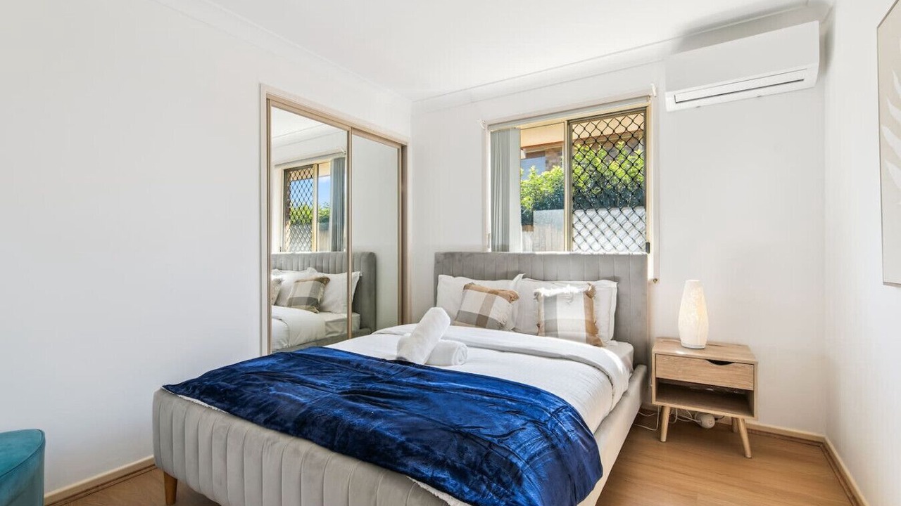 Photo of Bedroom in Parkinson