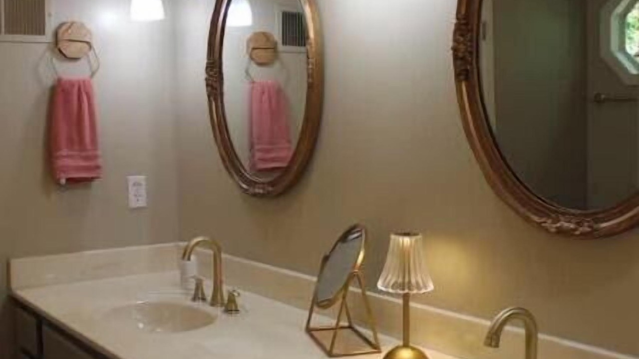 Photo of Bathroom in Tuscaloosa
