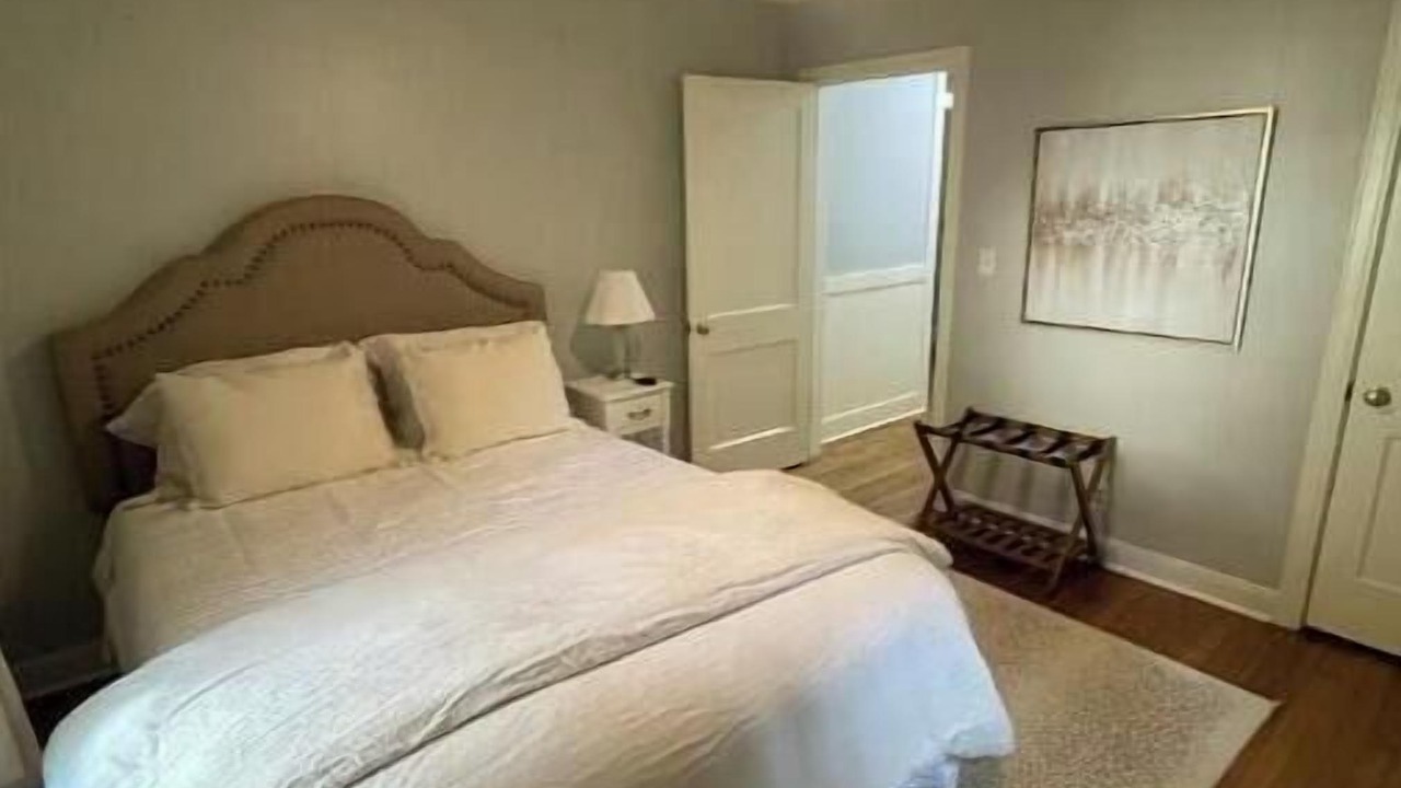 Photo of Bedroom in Tuscaloosa