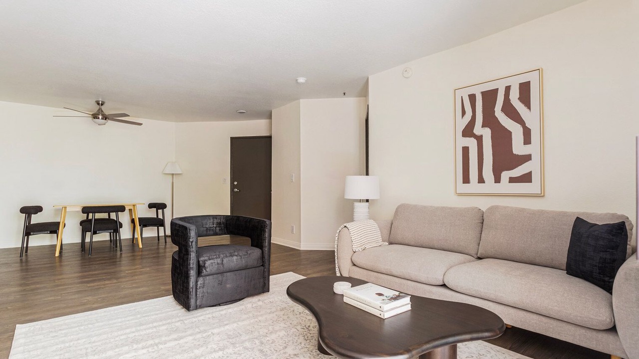 Photo of Livingroom in Studio City