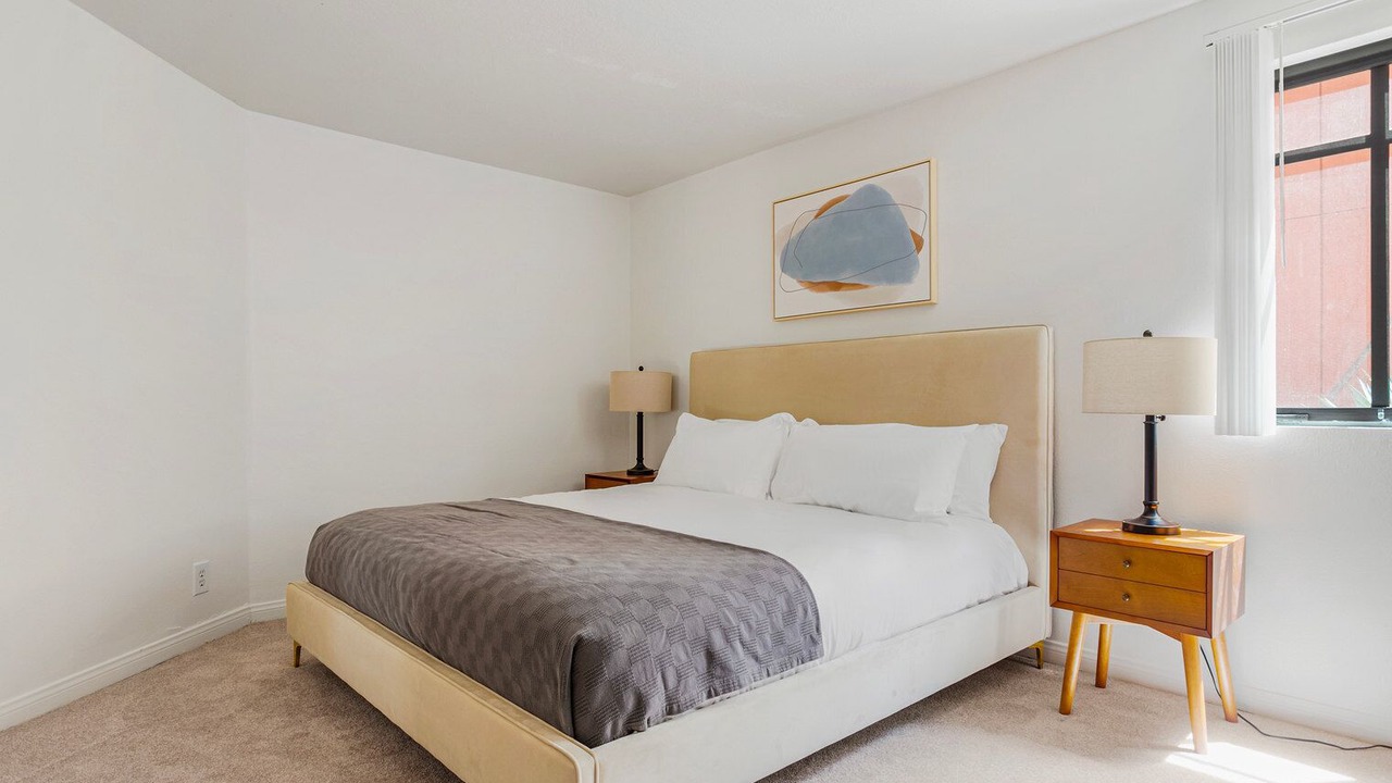 Photo of Bedroom in Studio City