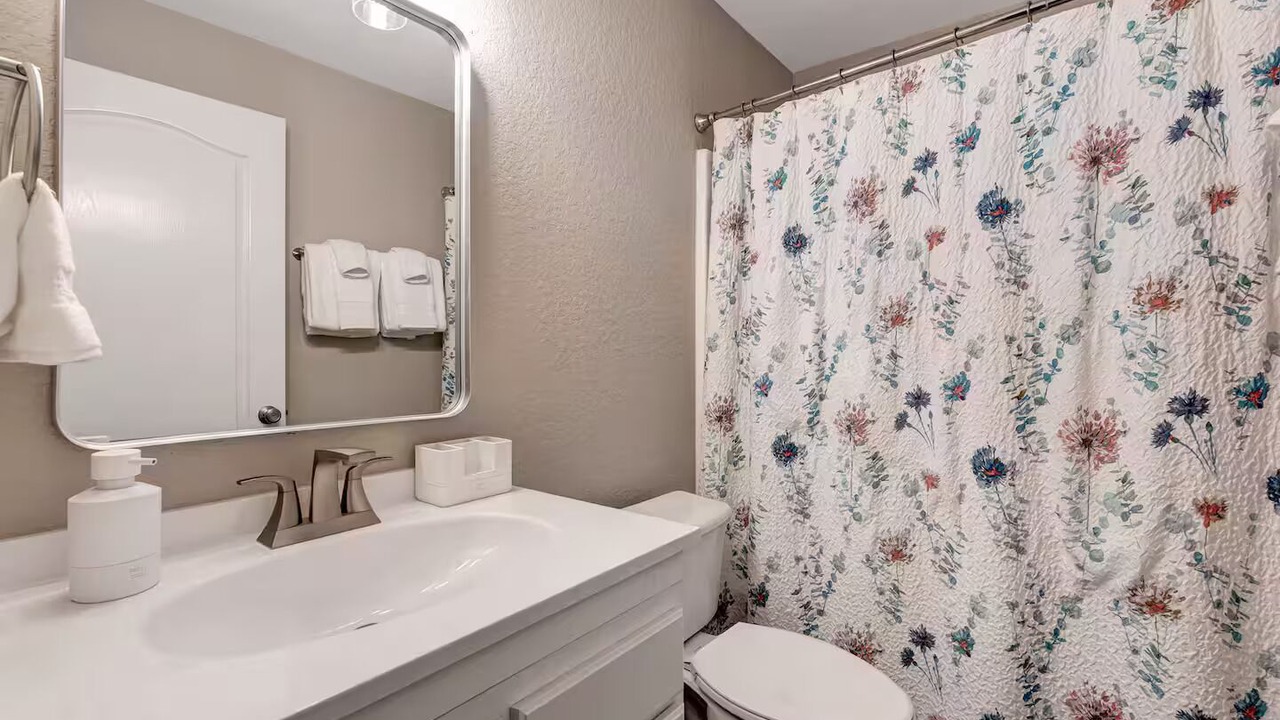Photo of Bathroom in Silver Creek