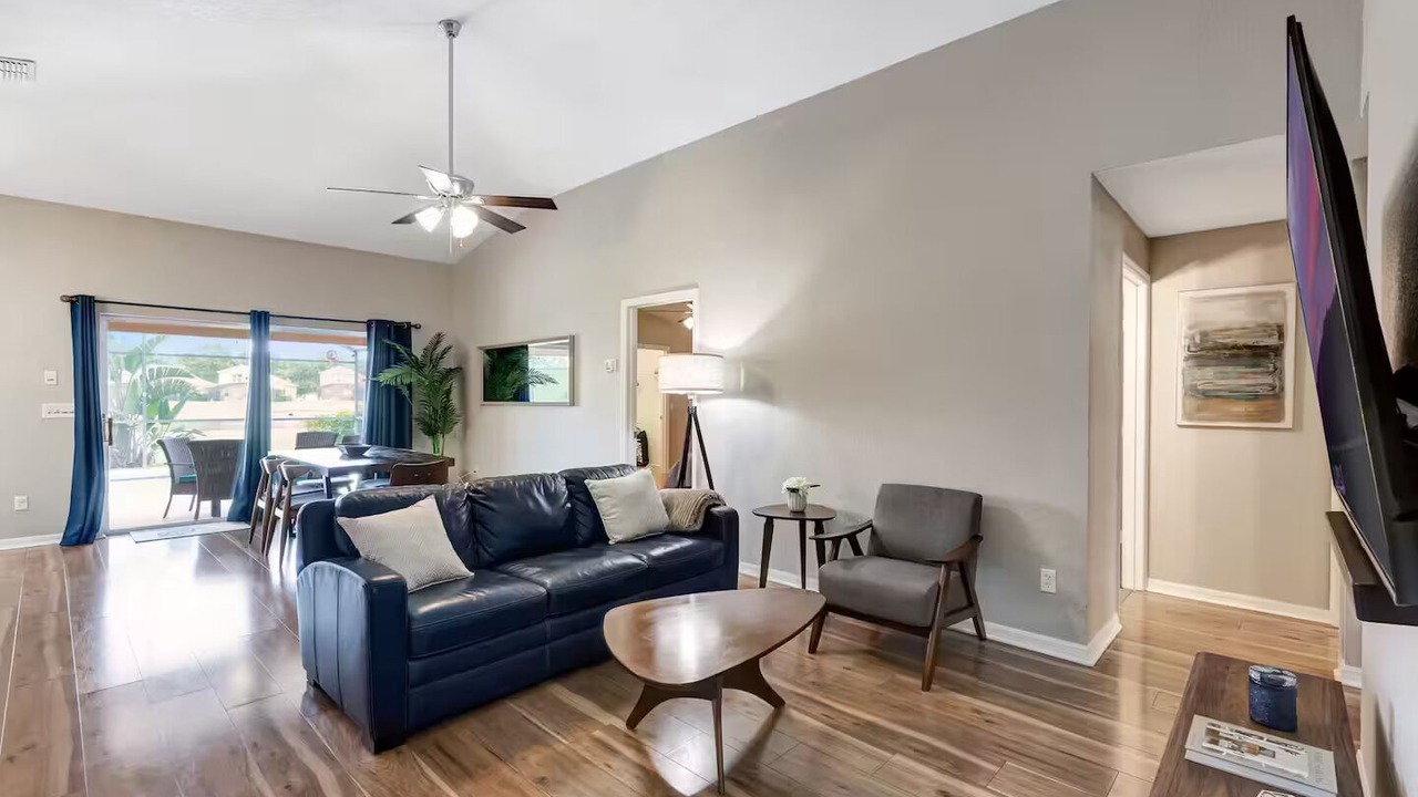 Photo of Livingroom in Silver Creek