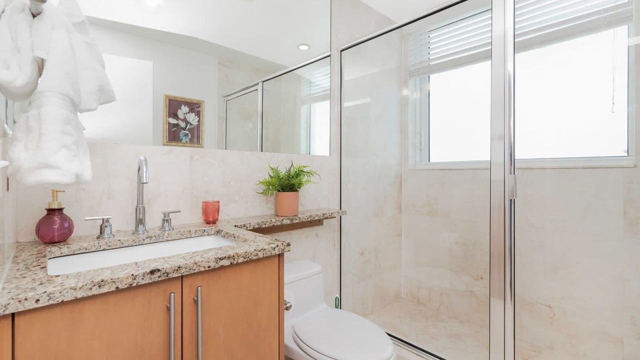 Photo of Bathroom in North Bay Village