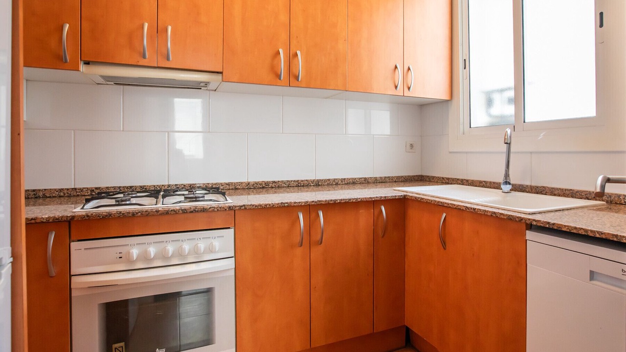 Photo of Kitchen in El Camp de l'Arpa del Clot