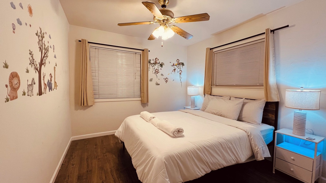Photo of Bedroom in Castro