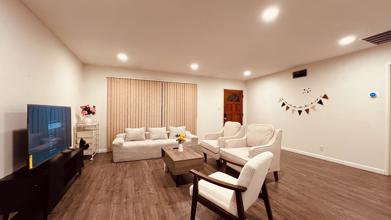 Photo of Livingroom in Castro