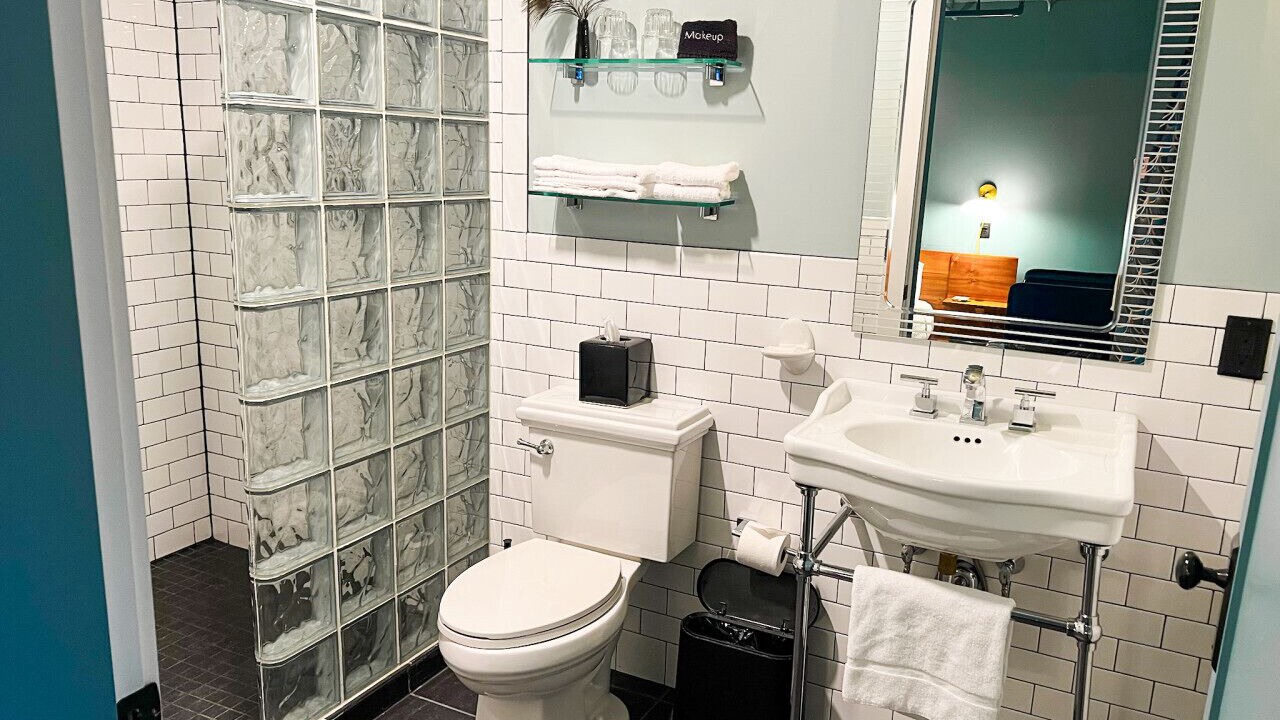 Photo of Bathroom in East Aurora