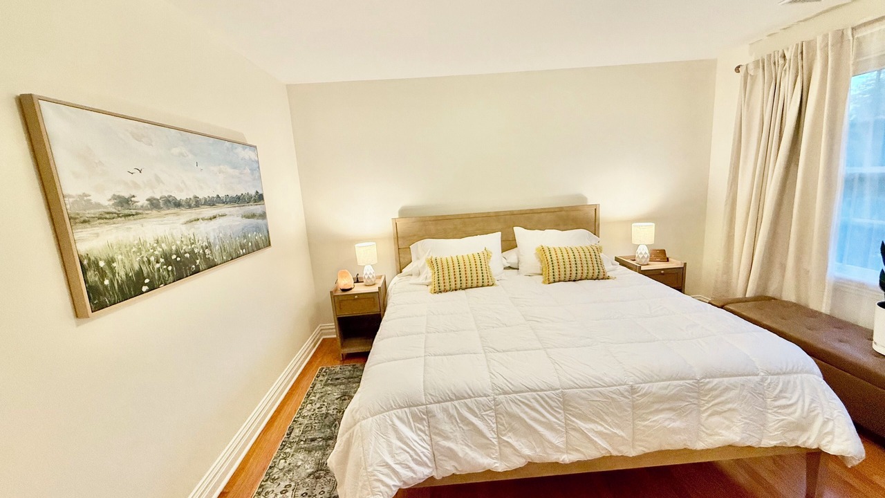 Photo of Bedroom in Mountainside