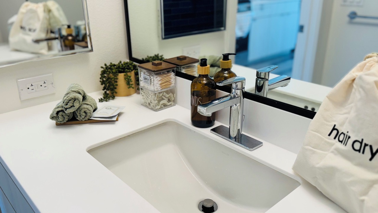 Photo of Bathroom in Hollywood