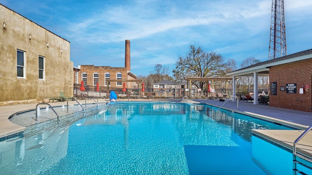 Photo of Outdoor in Clayton