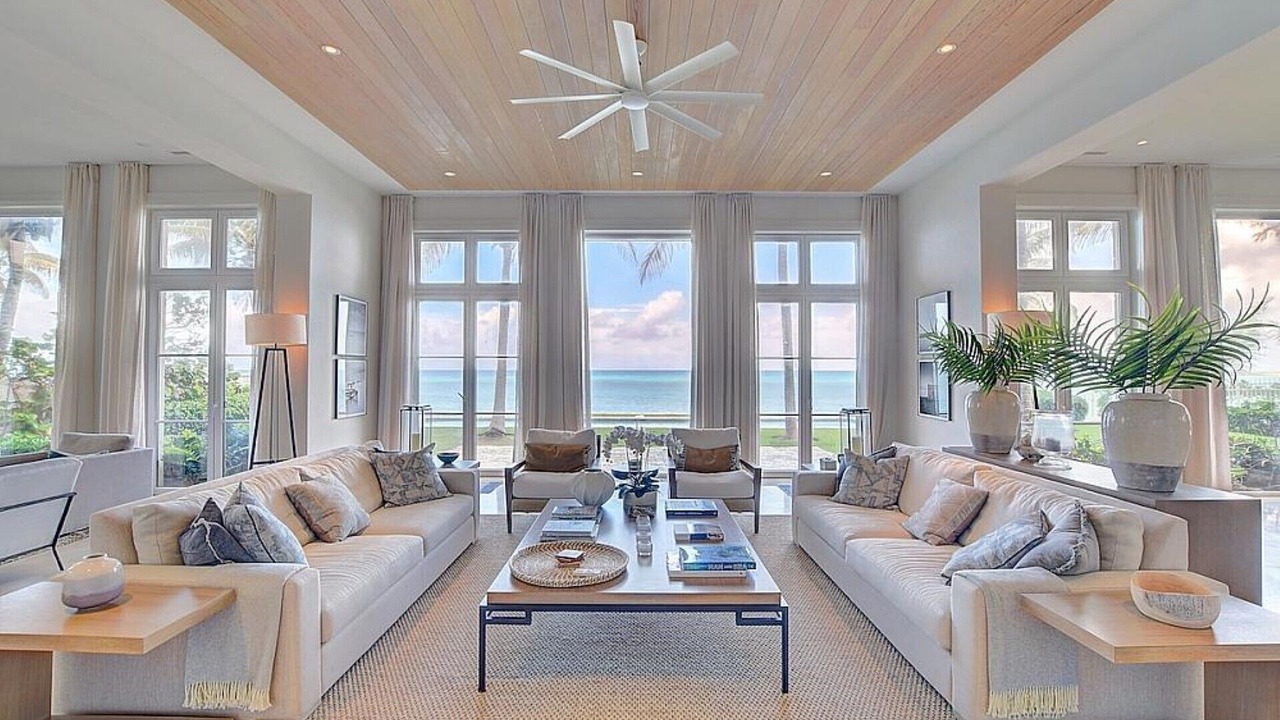 Photo of Livingroom in West Grand Bahama