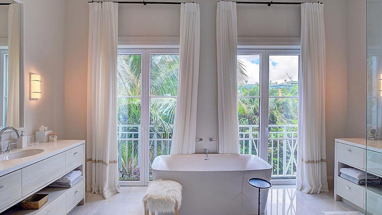 Photo of Bathroom in West Grand Bahama